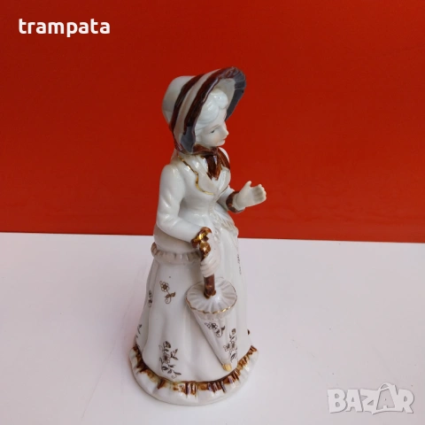 НАЙ ДОБРАТА ОФЕРТА Порцеланова фигура ,статуетка ., снимка 3 - Антикварни и старинни предмети - 53737710