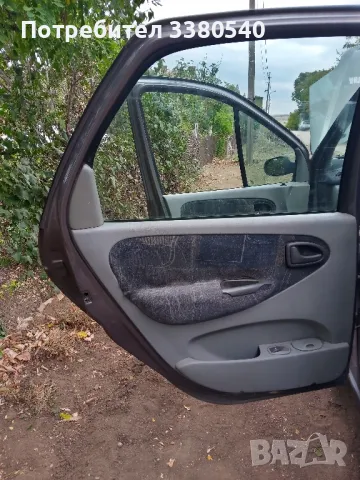 Рено Меган Сценик бензин на ЧАСТИ 1.6/16 v/2001 година , снимка 7 - Автомобили и джипове - 47452881