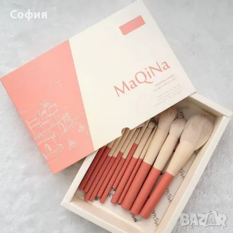 Комплект от 12 броя четки за грим с мек косъм, снимка 1