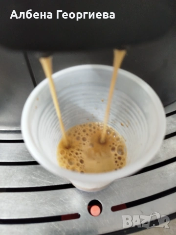 Кафе машина Saeco Intelia ☕ ☕, снимка 4 - Кафемашини - 53028115