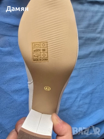 Зимни боти 42 номер нови , снимка 3 - Дамски боти - 51678941