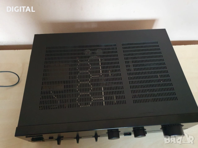 Усилвател PIONEER A-335, снимка 2 - Ресийвъри, усилватели, смесителни пултове - 53428240