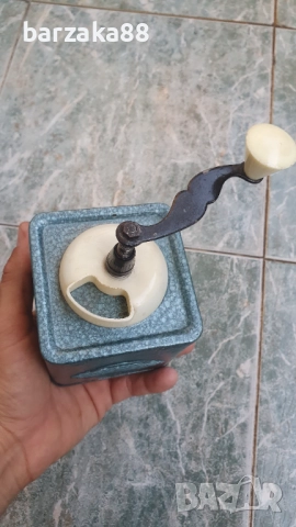 Стара мелничка за кафе Resita, снимка 9 - Колекции - 51904535