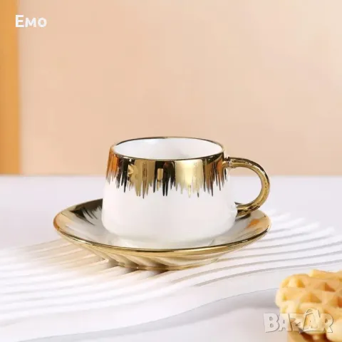 Сервиз 12 части за еспресо от порцелан, снимка 5 - Сервизи - 48326974