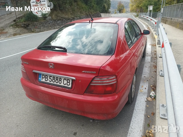 Хонда Акорд, снимка 4 - Автомобили и джипове - 53759567