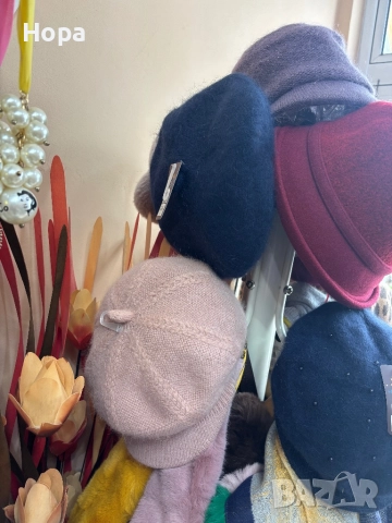 Дамски шалове  кашмир, Шапки и Ръкавици , снимка 7 - Шалове - 26254045