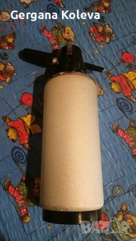 Бутилка за газиране на вода