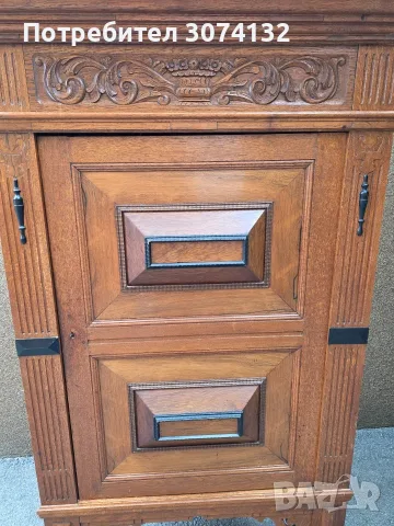 Шкаф за ъгъл с дърворезба , снимка 4 - Шкафове - 55966831
