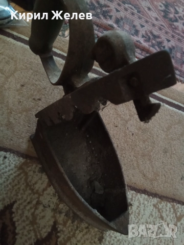 Стара ютия на въглища 51733, снимка 9 - Антикварни и старинни предмети - 52103934