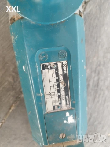 bosch ударна 520 вата, снимка 3 - Бормашини - 50819825