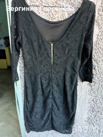 Рокля от еластична дантела 