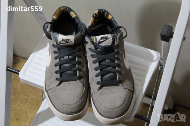 Оригинални маратонки Nike от естествен велур 41, снимка 3 - Маратонки - 52185279