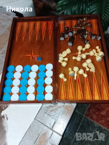 Шах-табла48/48 с дървени фигури и пулове
