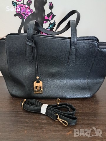 Стилна и практична, черна чанта JOHNNY, снимка 1