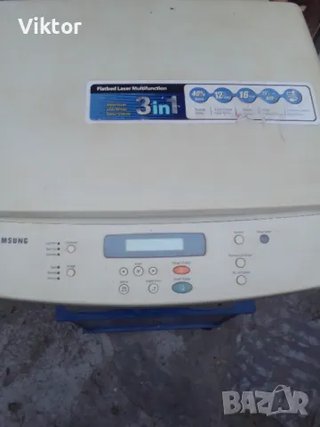 Продаваммулти функционално  лазерно  устройство 3 в едно САМСУНГ насимволична  цена 