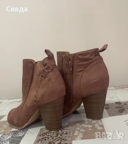 Продавам дамски обувки, снимка 6 - Маратонки - 55891508