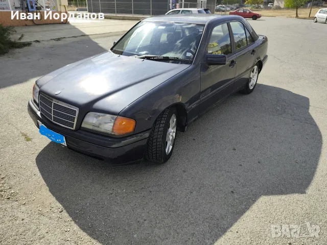 Mercedes-benz C 180, снимка 9 - Автомобили и джипове - 56351060