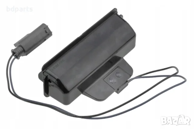 Дръжка Бутон за отваряне на багажник, Smart, ForTwo W451,, снимка 2 - Части - 56141949