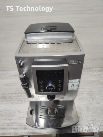 Кафеавтомат - робот Delonghi MAGNIFICA ECAM, снимка 2 - Кафемашини - 53038909