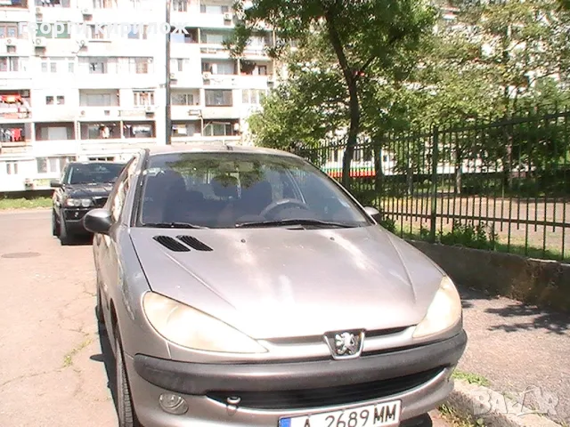 продаВам автомобил peugeot  206, снимка 2 - Автомобили и джипове - 55724320