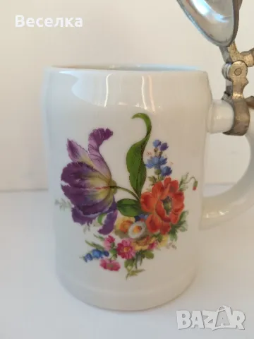 WMF, ВМФ голяма порцеланова халба с калаен капак, декор мейсенски букет , снимка 3 - Антикварни и старинни предмети - 48823101