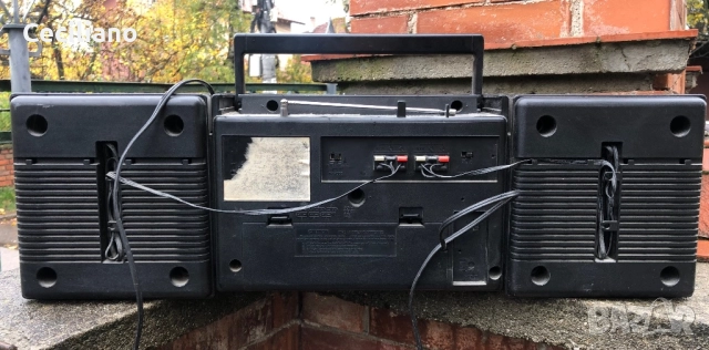 Радиокасетофон Sanyo , снимка 11 - Радиокасетофони, транзистори - 52380683