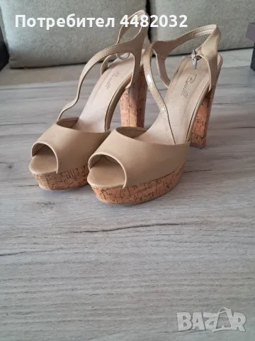 Сандали на висок ток, снимка 1