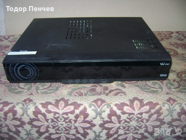 HD Сателитен приемник с линукс - VU+ Uno, снимка 2 - Приемници и антени - 53644459