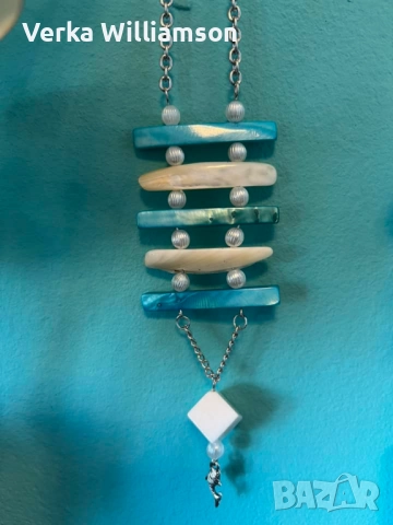 Комплект колие и обици в синьо и бяло модел 66, снимка 2 - Бижутерийни комплекти - 52514869