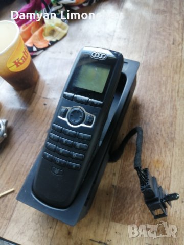 Телефон за Ауди А8 А6 Q7, снимка 3 - Части - 39870628