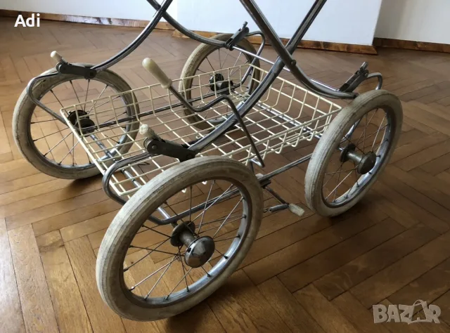 Ретро бебешка количка , снимка 3 - Детски колички - 56083068
