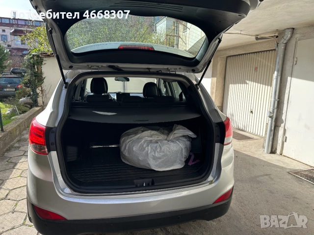 Hyundai IX35 1.7 CRDE, снимка 9 - Автомобили и джипове - 52649052