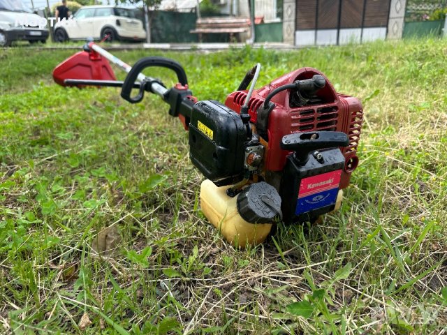 Тример KAWASAKI 48куб 3.1кс