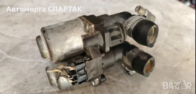 Mercedes-Benz E W124 Клапан за управление на нагревателя на охлаждащата течност 0008306584 