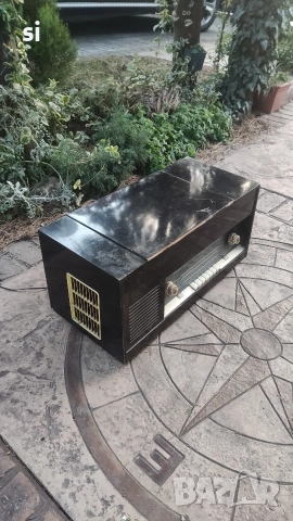 Радиограмофон Акорд 102, снимка 2 - Антикварни и старинни предмети - 52948704