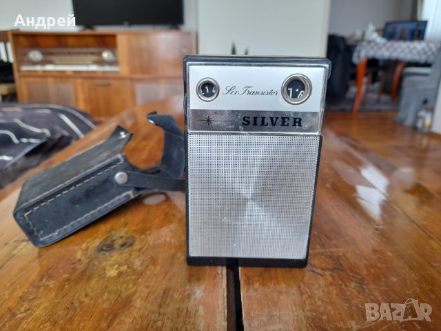 Старо радио,радиоприемник Silver, снимка 2 - Антикварни и старинни предмети - 35960288