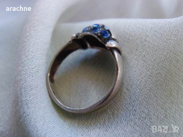 Стар западноевропейски сребърен пръстен с топази, снимка 2 - Пръстени - 44144185