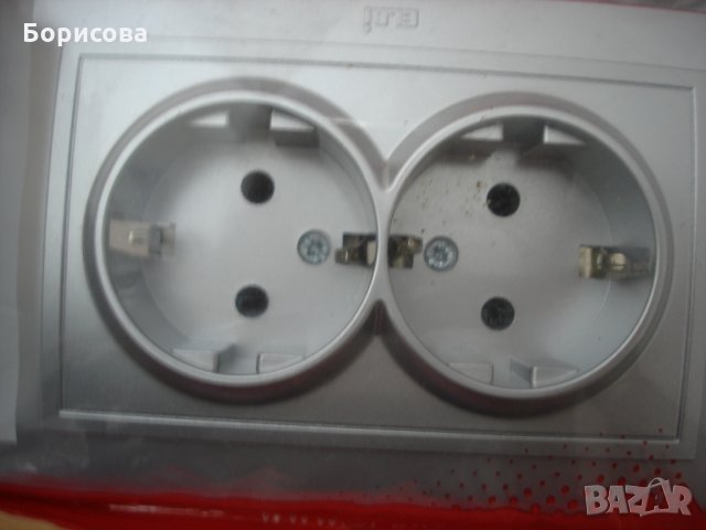 Продавам двоен контакт., снимка 3 - Ключове, контакти, щепсели - 35690813
