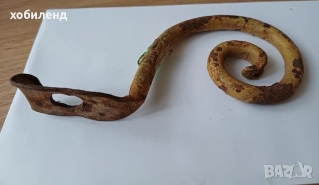 Възрожденски ръчно кован елемент, снимка 1