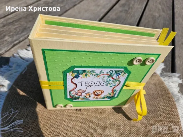 Сафари албумче за бебе, снимка 2 - Рамки за снимки и картини - 56232419