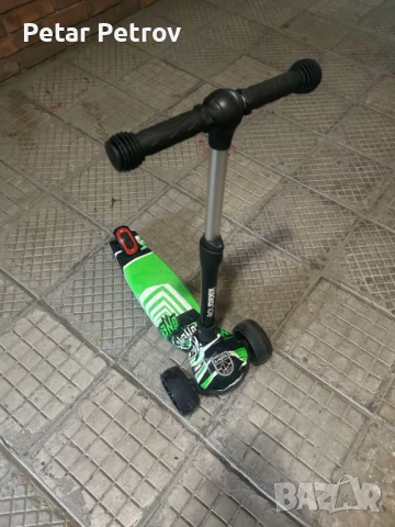 Продавам детска тротинетка 