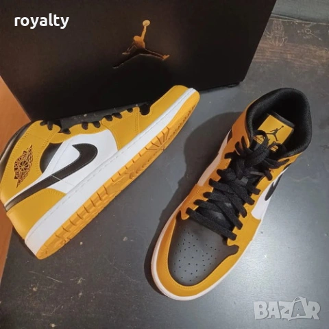 Nike Air Jordan 1 Mid Yellow Ochre Нови Оригинални Мъжки Кецове , снимка 4 - Маратонки - 53812646