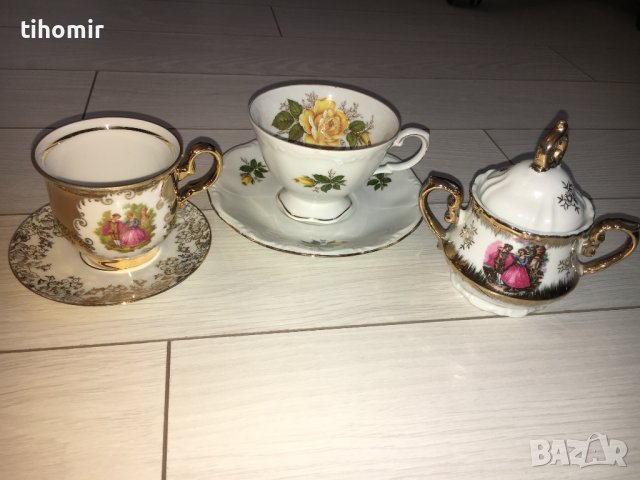 Двоен сет чаши за кафе и захарница