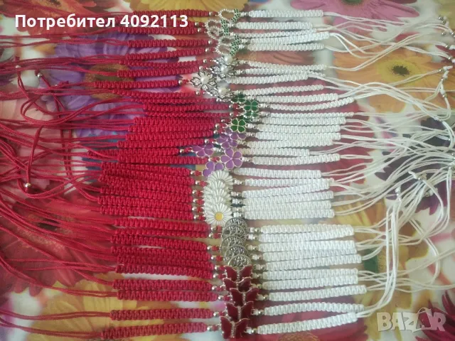 мартеници гривни на едро, снимка 2 - Гривни - 49738079