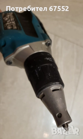  Безчетков винтоверт за гипсокартон Makita DFS251. С проблем в съединителя. Цена: 150лв. (крайна), снимка 4 - Винтоверти - 51947110