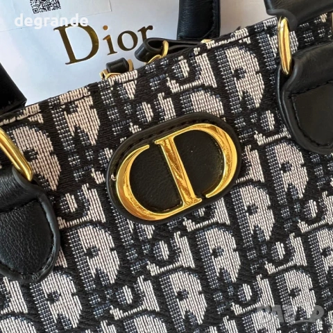 👜 Дамска Чанта Dior , снимка 4 - Чанти - 53852370