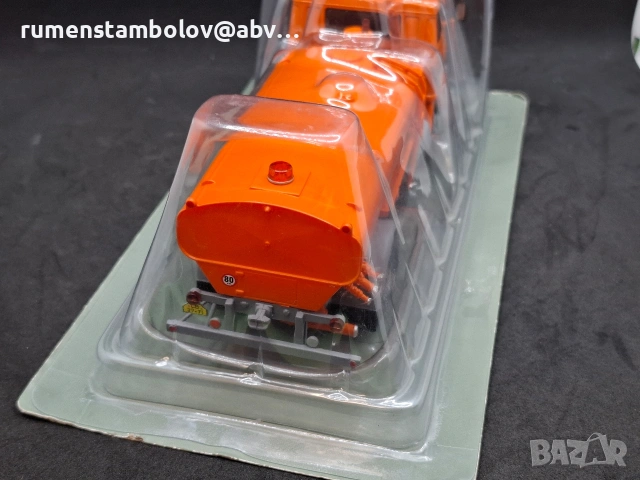 LIAZ 110.850 SA8, 1:43, Deagostini, Нов , снимка 5 - Колекции - 53663561