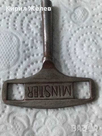 Ключ за стенен часовник 53446, снимка 4 - Антикварни и старинни предмети - 53137618