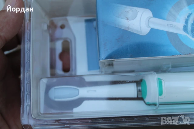 Четка за зъби ''Oral-B trizone 500'', снимка 8 - Други - 51131789