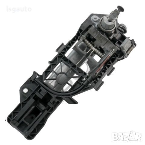 Предна лява външна дръжка Volkswagen Passat (B6) 2005-2011 ID: 157738, снимка 2 - Части - 53278899